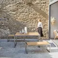Gartengarnitur Sitzgruppe aus Teakholz und Edelstahl Esstisch mit zwei Bänken