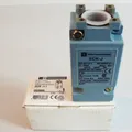 Telemecanique ZCK J11 ZCKJ11 0646680 Hilftsschaltergehäuse -unused/OVP-