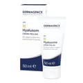 DERMASENCE Hyalusome Creme-Peeling, 50 ml - Pflegendes, mechanisches Peeling - entfernt abgestorbene Hautschuppen und löst Mitesser - mit natürlichen gehärteten Rizinuskügelchen - mit Vitamin E
