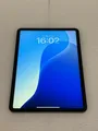 Apple iPad Pro 3. Gen 256GB, Wi-Fi, 11 Zoll - Space Grau - GEBRAUCHT