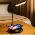 Grundig Schreibtischlampe mit Kabelloser Ladefunktion - LED Nachttischlampe Dimmbar mit Touch - Tischlampe mit 3 Lichtfarben - USB-C Stromversorgung - Flexibler Lampenarm