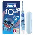 Oral-B iO Kids 6+ Disney Stitch Elektrische Zahnbürste für Kinder mit 1 Aufsteckbürste, Blau - Kinderzahnbürste Elektrisch ab 6 Jahren, Inkl. Reise-Etui, TESTSIEGER (2,0) bei STIFTUNG WARENTEST