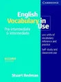 English Vocabulary in Use Pre-intermediate and Inter by Stuart Redman 052101171X