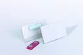 DURABLE Namensschild, mit: Magnet, Hartfolie, 75 x 40 mm, transparent (25 Stück), Sie erhalten 1 Packung á 25 Stück
