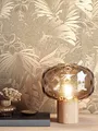 NEWROOM Tapete Gold Vliestapete Glänzend - Dschungeltapete Tropisch Dschungel Blätter Blätter Floral Monstera Metallic inkl. Tapezier-Ratgeber