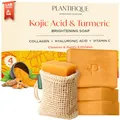 PLANTIFIQUE Turmeric and Kojic Acid Soap - 4 Kurkuma Seifen für Gesicht, Hyperpigmentierung & Dunkle Flecken Seife - Gesichtsseife Mit Kojisäure, Kollagen, Vitamin C - inklusive Netzbeutel, 320 g