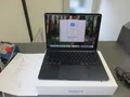 Apple MacBook Air 2024 13.6 Zoll M3 8GB RAM 256GB SSD