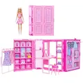 Barbie Traumkleiderschrank Spielzeug, Spielset mit blonder Modepuppe, Moden und Accessoires, knapp 1 m breit mit mehr als 25 Teilen, 3 vollständige Looks, HXD58