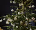 Weihnachtskugeln Glas Landhaus Stil antik 8x8x8cm Christbaumkugeln Baumbehang Weihnachtsbaumkugeln Christkugeln Baumschmuck Shabby chic (Silber 12 Stück GP 4,99€/STK.)