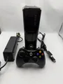 Microsoft Xbox 360 S 250 GB Gloss Schwarz Spielekonsole Controller Geprüft