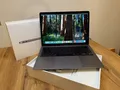 Apple MacBook Air 13" 2020, M1, 8GB, 256GB – Space Grau – Sehr guter Zustand M1Q