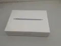 Apple MacBook Air 13.3 Retina M1 8-core CPU 7-core GPU 8GB RAM 256GB SSD - Neu
