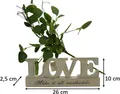 Romantischer Schriftzug 'LOVE' aus hochwertigem Holz in charmantem Shabby weiß
