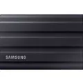 Samsung SSD T7 Shield, USB-C, externe Festplatte  4 TB Schwarz