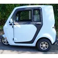 E-Kabinenroller Urban Hopper Cabin Base, 1.5 KW, 25 oder 45 km/h, Reichweite 80km, Farbe:weiss, Höchstgeschwindigkeit:45 km/h - Weiß