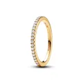 PANDORA Timeless Funkelnder Band-Ring aus Sterling Silber mit vergoldeter Metalllegierung, Cubic Zirkoniastein verziert, Größe: 58, 162999C01-58