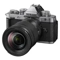 Nikon Zf w/24-70/4 kit (24 - 70 mm, 24.50 Mpx, Vollformat) (VOA123K002)