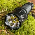 Nitecore P27iX – Polizei Taschenlampe mit Spot-& Flutlicht, 5000 lm, Akku, USB-C