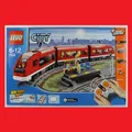 LEGO 7938 City roter Passagierzug ferngesteuerte Eisenbahn mit Schienen EOL NEU