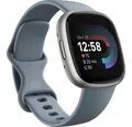 fitbit Fitbit Versa 4 Smartwatch Wasserfallblau Platinschale Smartwatch (iOS - Apple), Fitbit Versa 4, Wasserfallblau mit platin Gehäuse