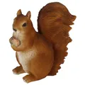 Eichhörnchenfigur mit einer Nuss, Höhe 19,3 cm