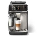 PHILIPS Serie 5500 Kaffeevollautomat – LatteGo Milchsystem, 20 heiße und kalte Kaffeespezialitäten, 40% leiser mit SilentBrew, QuickStart, Schwarz Verchromt (EP5547/90)