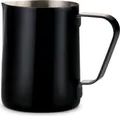 Tchibo Milchkännchen zum Milchaufschäumen Edelstahl - Barista Milchschäumer perfekt für Latte Art Milchschaum und Kaffeespezialitäten, Siebträger Zubehör, 300 ml Milchkanne, schwarz