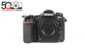 Nikon D 500 Gehäuse (40.067 Auslösungen) + Meike Handgriff - Vom Fachhändler