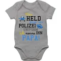 Shirtracer Shirtbody Mein Held trägt eine Polizeiuniform - Polizist Geschenk zur Geburt Sprüche Baby grau 1/3 Monate