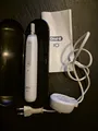 Oral-B iO Series 4 Quite White Elektrische Zahnbürste, 4 Putzmodi, Reiseetui