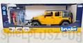 Bruder 02543 Jeep Wrangler Rubicon Unlimited Gelb Auto Mountainbike Radfahrer