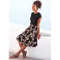 LASCANA Jerseykleid mit Paperbag-Bund und bedrucktem Rock, kurzärmliges Sommerkleid orange|schwarz 38