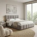 Polsterbett EMILIA 180x200 cm, Grau - Bett mit Lattenrost, Bettgestell mit gepolstertem Kopfteil, Stoffbett mit moderner Steppung, Modernes Design und stabile Konstruktion