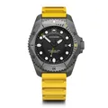 Victorinox Herren Armbanduhr Dive Pro Ø 43 mm, Swiss Made, Analog Quarz, Wasserdicht bis 300 m, Saphirglas, Kautschuk-Armband, Gelb