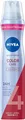 NIVEA Color Care Styling Spray, stärkendes Haarspray mit Panthenol & Vitamin B3, Haarlack für strahlenden Farbglanz & 24h Halt (Haltestufe 4), veganes Pflegespray für gefärbte Haare (250 ml)