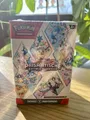 Pokémon Prismatische Entwicklungen Booster Bundle (DE) NEU und OVP Nachtara