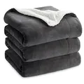 BEDSURE Kuscheldecke - Warm Sherpa Wolldecke & Sofadecke, Flauschig Sofaüberwurf Decke, Dicke Couchdecke, Fleecedecke, Flauschige Wohndecke für Couch, Anthrazit, 230x270 cm