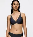 Triumph Bügel-BH Body Make-Up Illusion Lace mit Stretch-Spitze und Lifting-Effekt