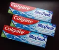 3x 75 ml COLGATE MaxFresh Cooling Crystals Zahncreme 10x länger frisch