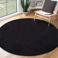 the carpet Relax Moderner Flauschiger Kurzflor Teppich, Anti-Rutsch Unterseite, Waschbar bis 30 Grad, Super Soft, Felloptik, Schwarz, 200 x 200 cm Rund
