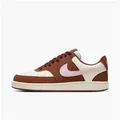 Nike Sportswear W COURT VISION LOW P NBK Sneaker inspiriert vom Design des Nike Air Force beige 39 EU