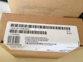 Neu Versiegelt SIEMENS 6ES7 321-1FH00-4AA1 6ES7321-1FH00-4AA1 /1-JAHRER GARANTIE
