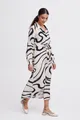 b.young Maxikleid BYIBINE AOP DRESS 2 - gemustertes Maxikleid in Blusenform