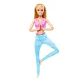 Barbie Made-to-Move-Modepuppe mit blondem Haar, abnehmbarem pinkfarbenen Sportoberteil und Blauer Yogahose, 22 bewegliche Gelenke, HRH27