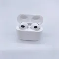 Apple AirPods (3. Generation) mit Lightning-Ladecase