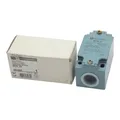 Telemecanique XCK-J ZCK J9 ZCKJ9 061932 Hilfsschaltergehäuse -unused/OVP-