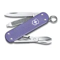 Victorinox Schweizer Taschenmesser, Klein, Classic SD Alox, Multitool, Swiss Army Knife, 5 Funktionen, Klinge, Nagelfeile, Violett