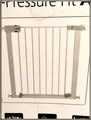 Safety 1st Auto Close Treppenschutzgitter Gate ohne Bohren 73–80 Türschutzgitter