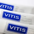 VITIS whitening Zahnpasta, 100 ml (schonende Zahnaufhellung)