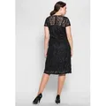 Spitzenkleid SHEEGO "Spitzenkleid", Damen, Gr. 58, Normalgrößen, schwarz, 100% Polyamid, unifarben, knielang, Rundhals, Kurzarm, Kleider